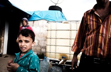 17193988_10212109319629029_1759011639_o Bambini ai confini Siriani fuggiti dalla zona di Aleppo